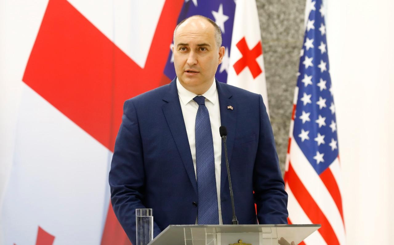 ჯუანშერ ბურჭულაძე – ამერიკულ ფინანსურ დახმარებაში ჩვენ პრიორიტეტებად ავირჩიეთ ისეთი სისტემების და შეიარაღების შესყიდვა, რისი შესყიდვაც კომერციულ ბაზარზე ნაკლებად ხელმისაწვდომია