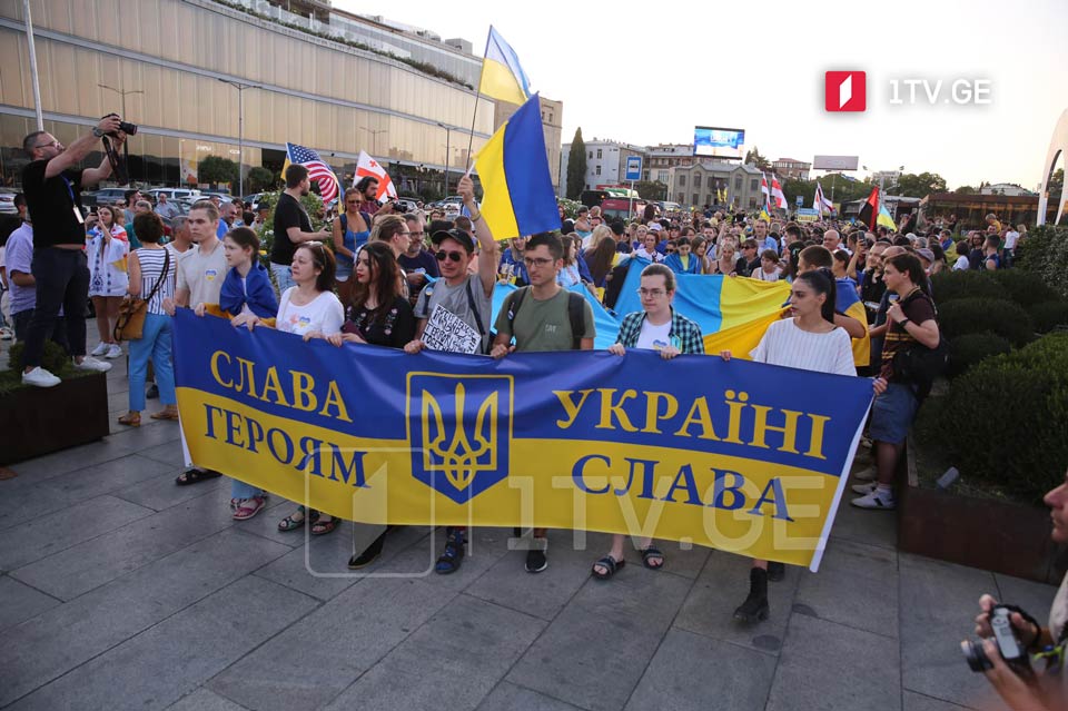 Frontnews - Similar news image
