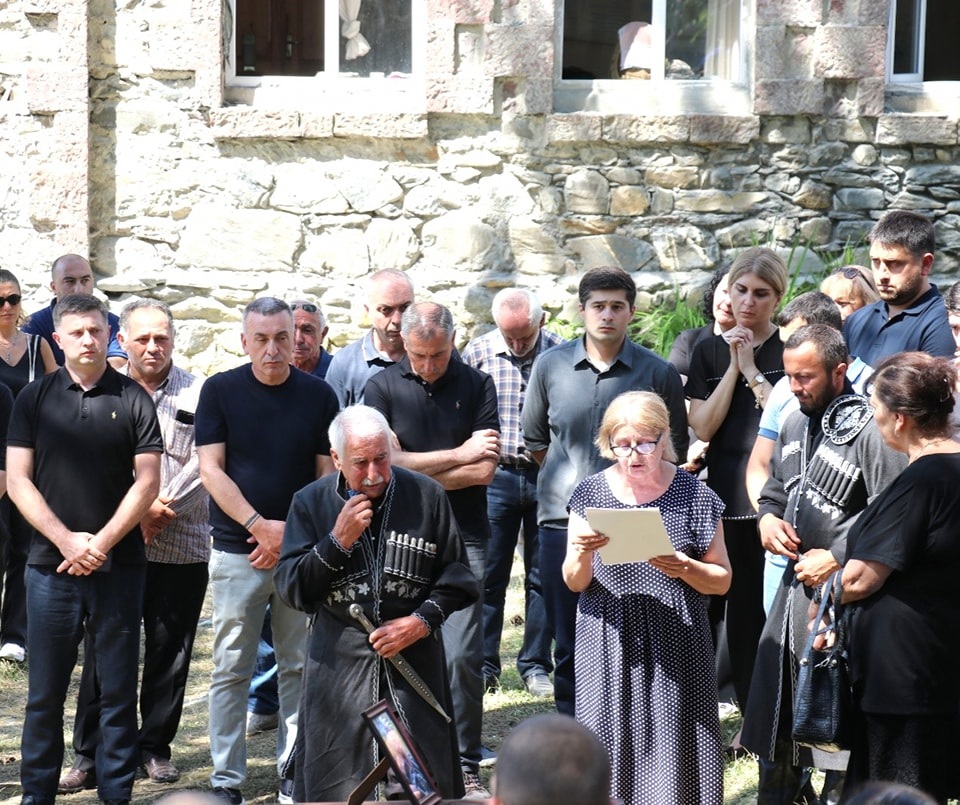 Frontnews - Similar news image