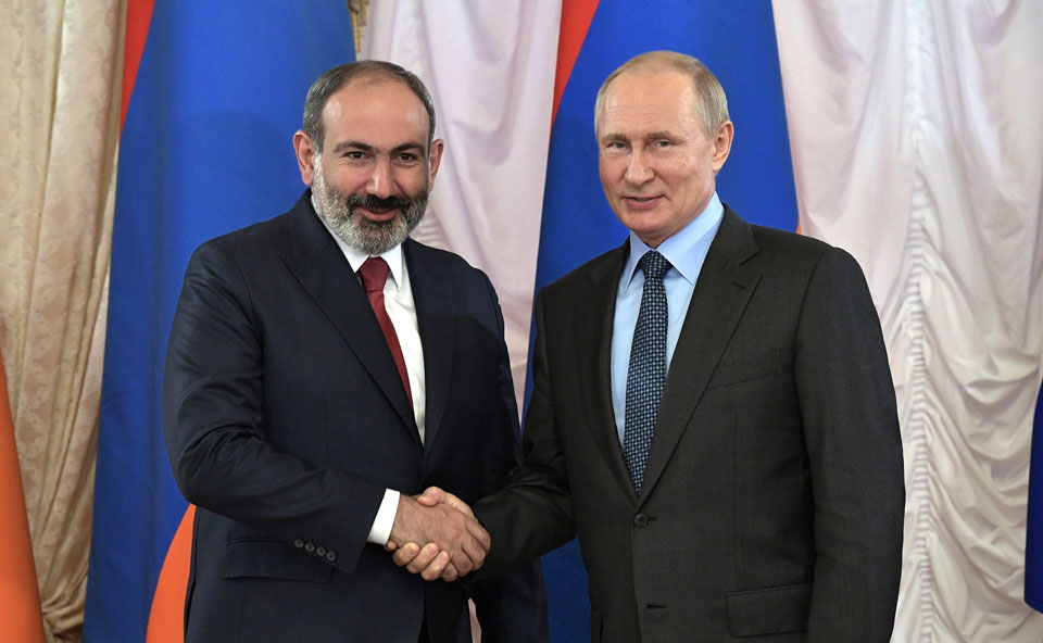 ფაშინიანი პუტინის მიწვევით 9 მაისის ღონისძიებებს დაესწრება