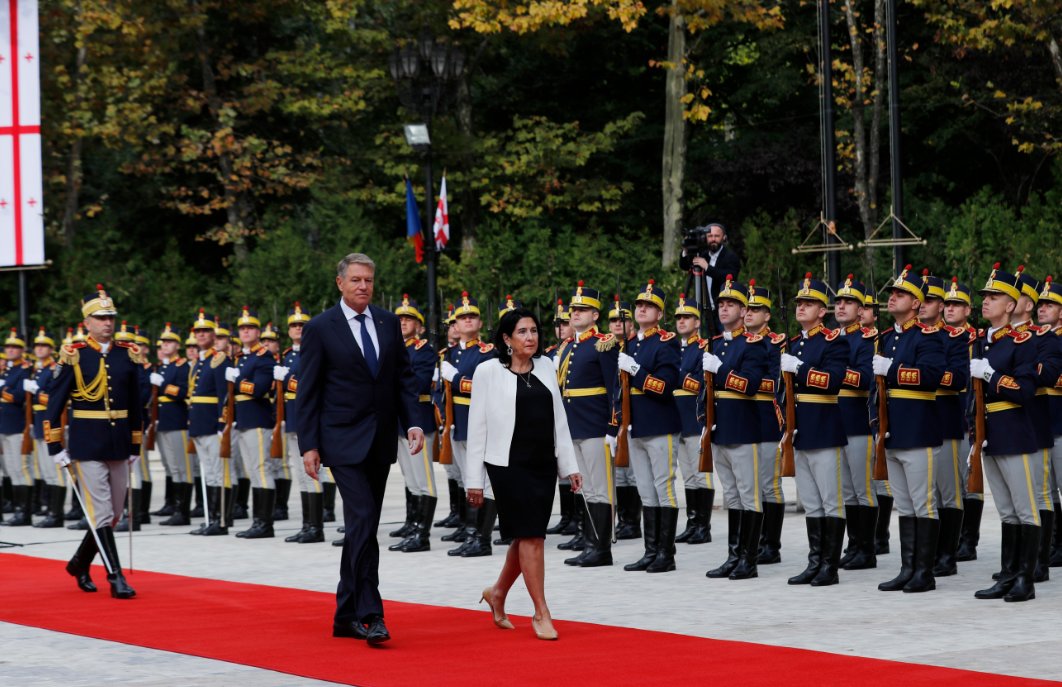 Frontnews - Similar news image