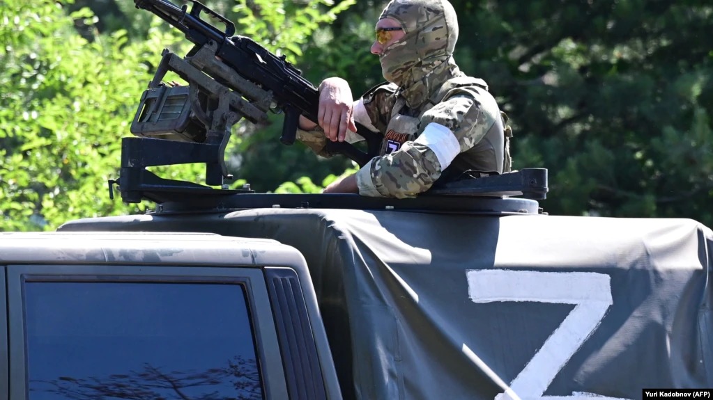 Russia buys artillery shells, missiles from North Korea – New York Times
