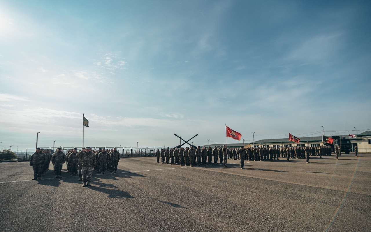 Frontnews - Similar news image
