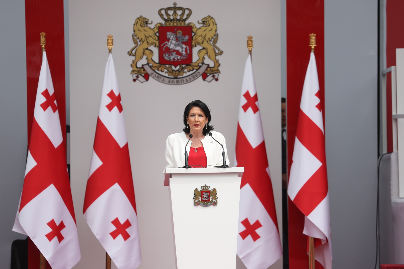 Frontnews - Similar news image