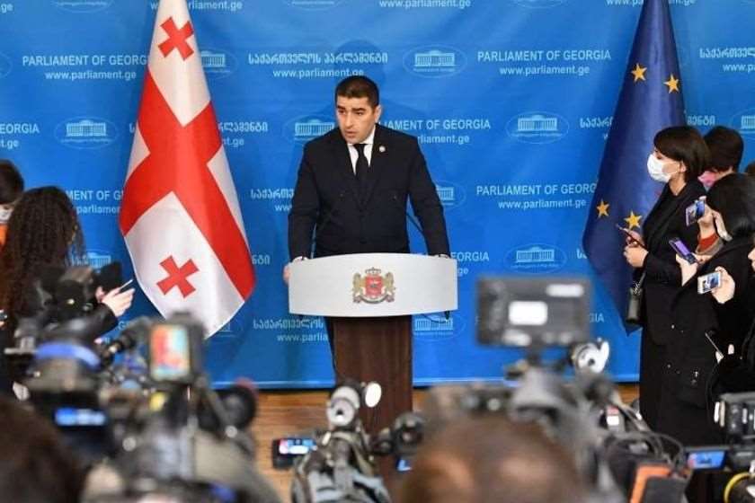 Frontnews - Similar news image