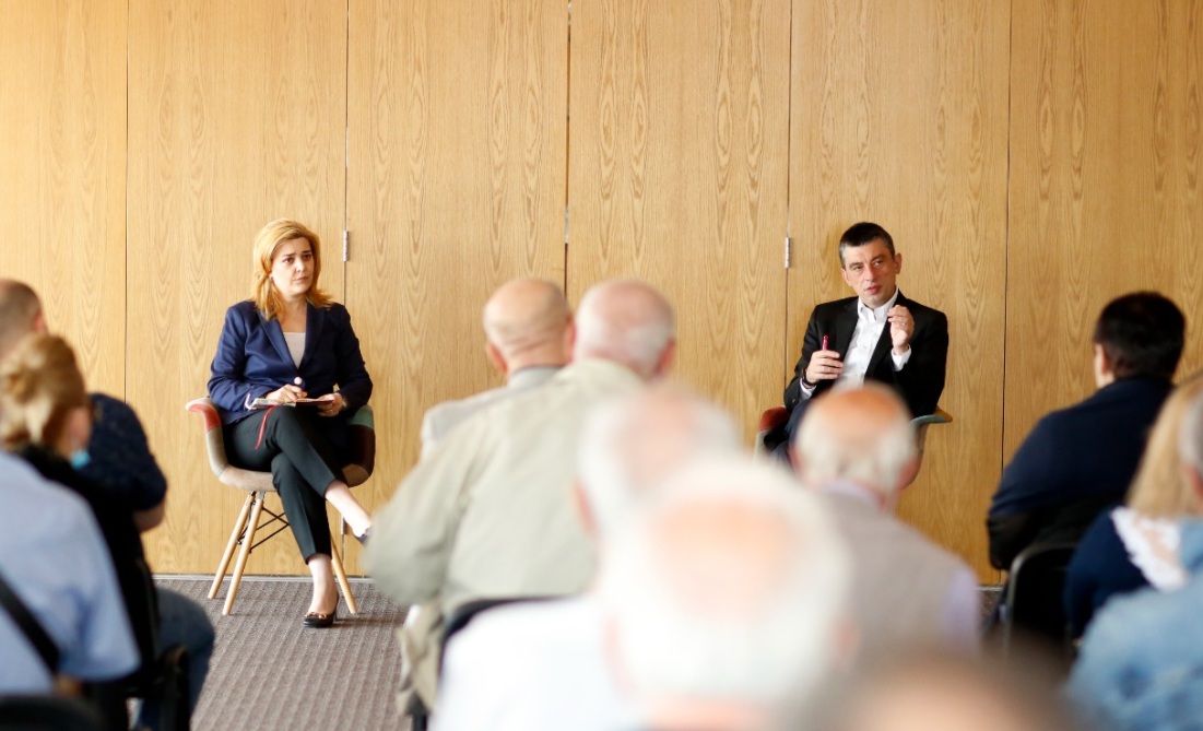 გიორგი გახარიამ დევნილებს დეოკუპაციის საკითხთან დაკავშირებით პარტიის სტრატეგიული ხედვა გააცნო