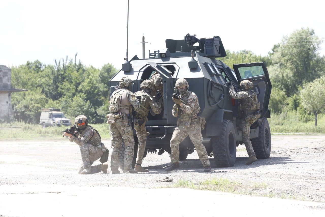 Frontnews - Similar news image