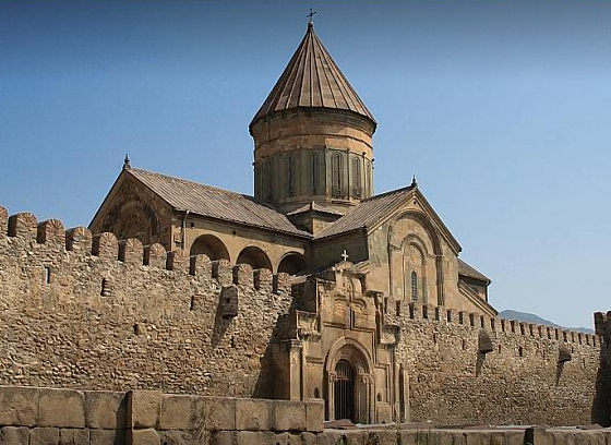 Emergency scaffolding work planned at Svetitskhoveli Cathedral following roof leak
