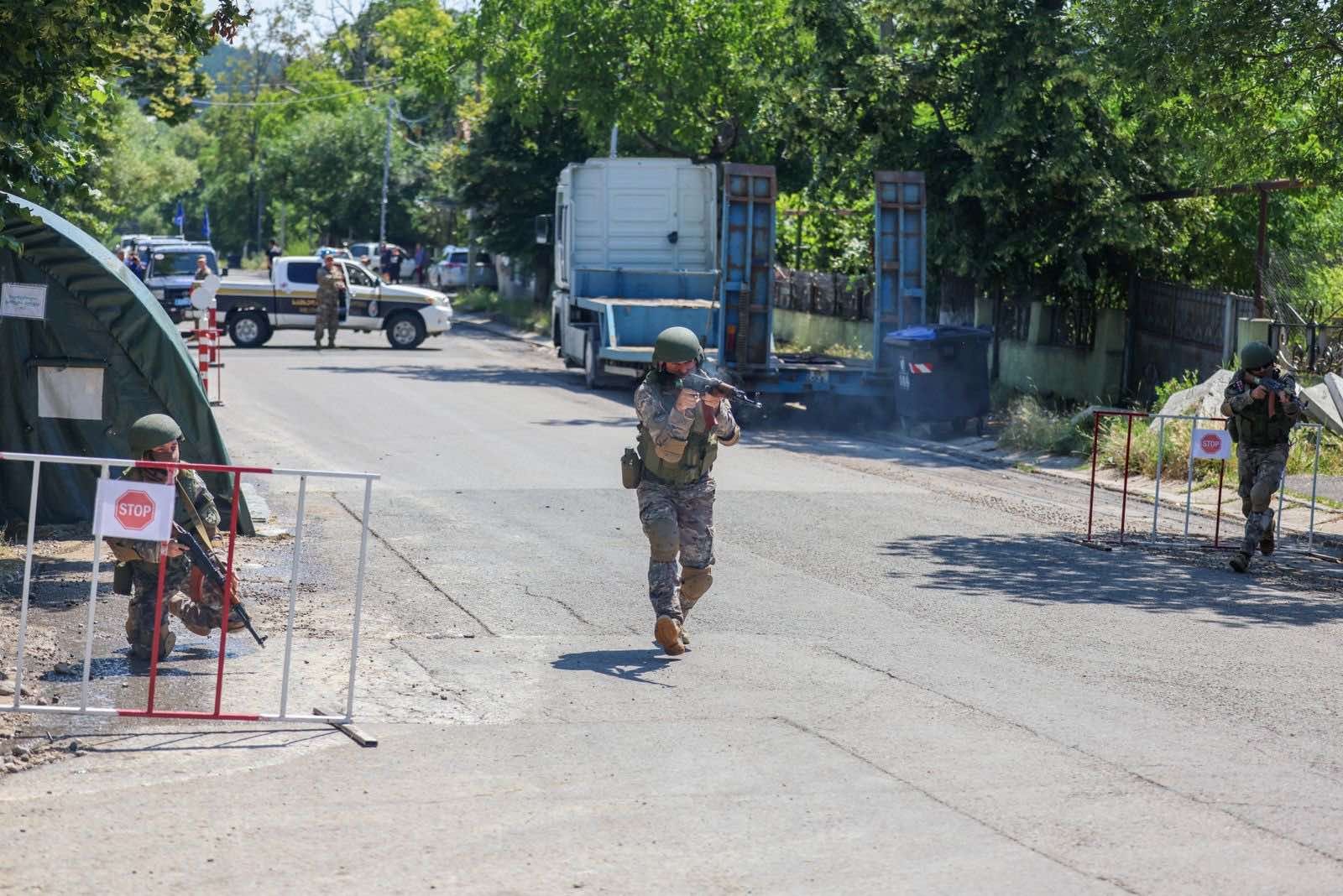 Frontnews - Similar news image