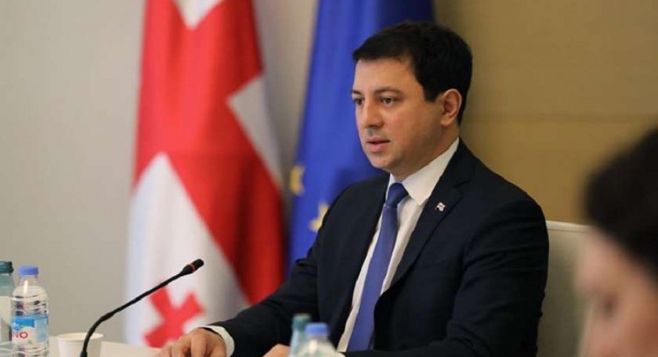 არჩილ თალაკვაძე – მოდელირებული ქრონიკის ავტორებისგან რა უნდა გაგიკვირდეს? რაც შეიძლება მეტი HA HA!