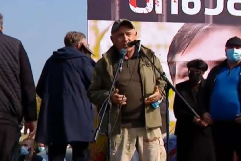 ტრისტან წითელაშვილი – ისაა მკვლელი, რომელიც საქართველოს უფსკრულისკენ მიაქანებდა, ეზიზღება ადამიანები და სისხლი სწყურია