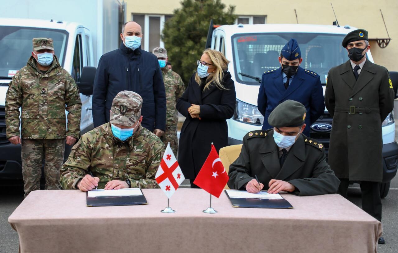 Frontnews - Similar news image