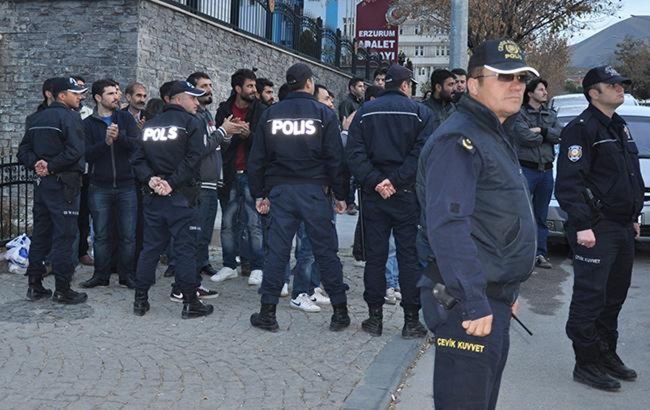 Frontnews - Similar news image