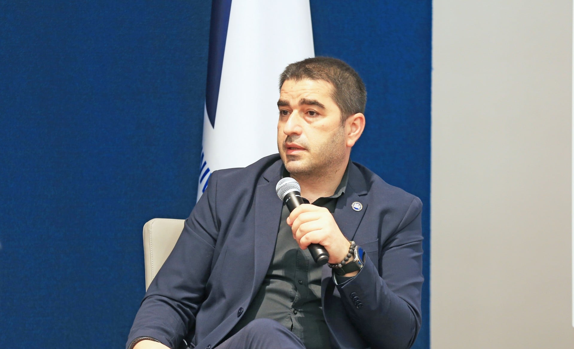 შალვა პაპუაშვილი – თქვენ ნახეთ, იქ რამდენი ადამიანი შეიკრიბა, ეს არის მათი ფარისევლობა, მათ არანაირი კითხვები არ აინტერესებთ