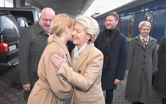 Frontnews - Similar news image