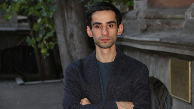 ნიკა სიმონიშვილი – სანამ ასეთ დასკვნებს გამოიტანენ მმართველ გუნდში, ჯობს ჯერ სარჩელს გაეცნონ