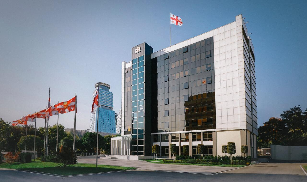 თავდაცვის სამინისტრო – სამინისტროს არც კი დაუშვია იმის ალბათობა, რომ ტელევიზიის წილის დაყადაღება მოეთხოვა