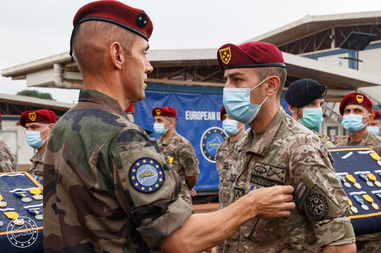 Frontnews - Similar news image