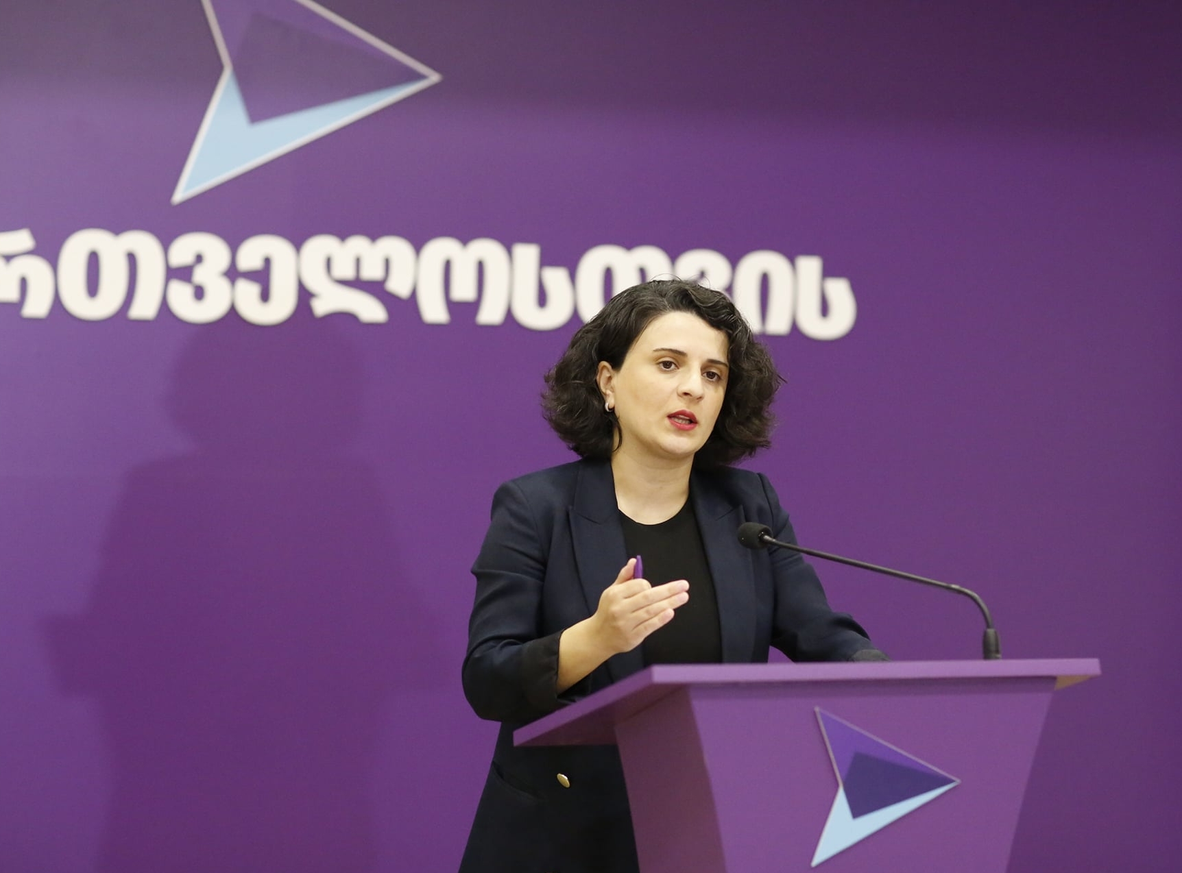 Frontnews - Similar news image
