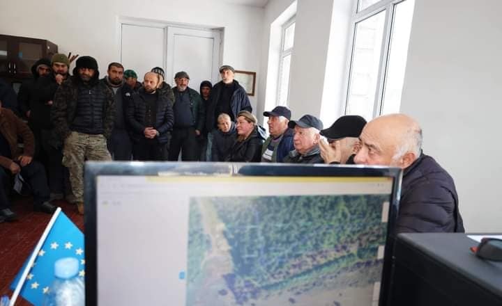 Frontnews - Similar news image