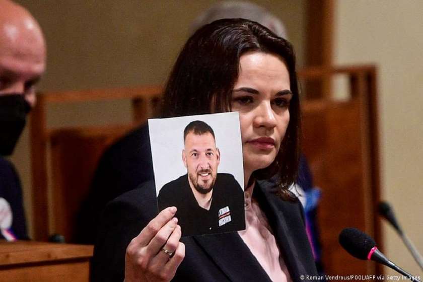 Frontnews - Similar news image