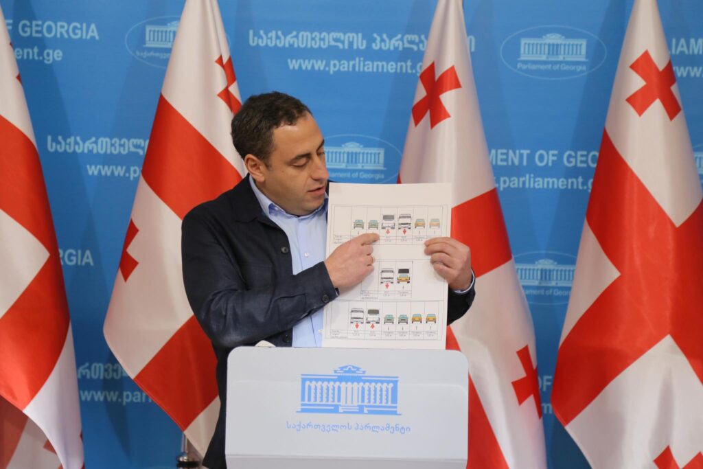 Frontnews - Similar news image