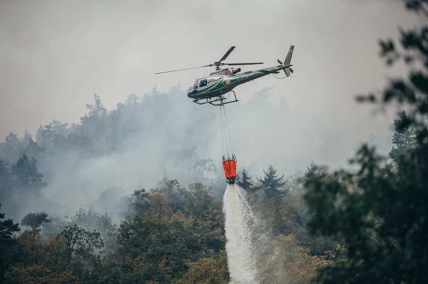 Firefighters, rescuers intensify efforts to contain Borjomi forest fire