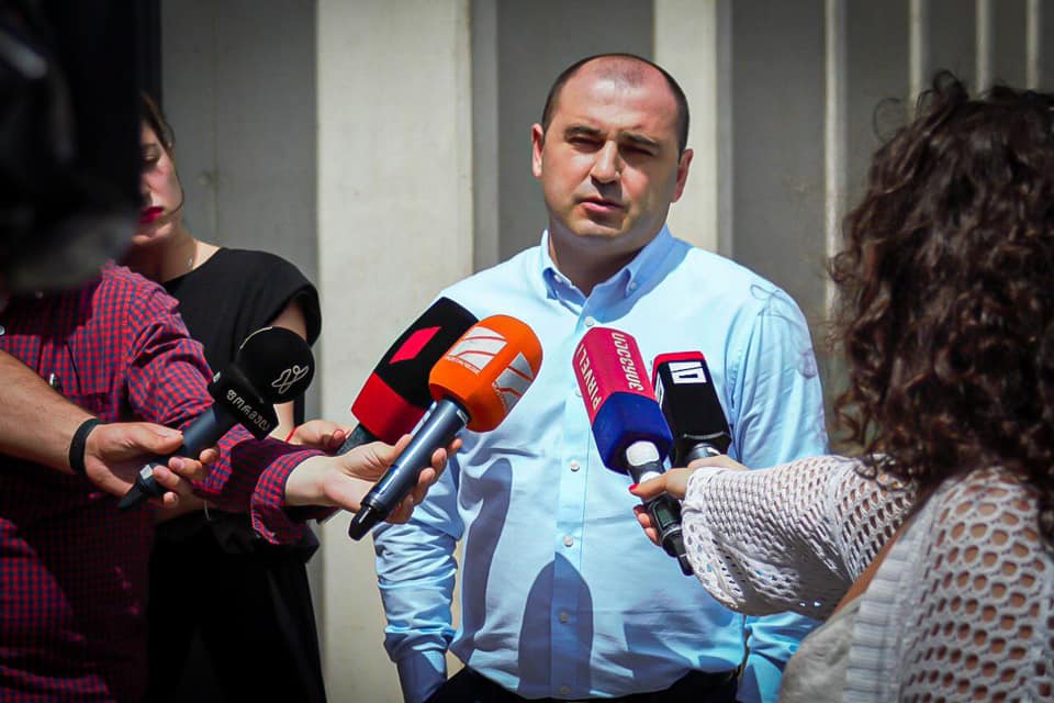 Frontnews - Similar news image