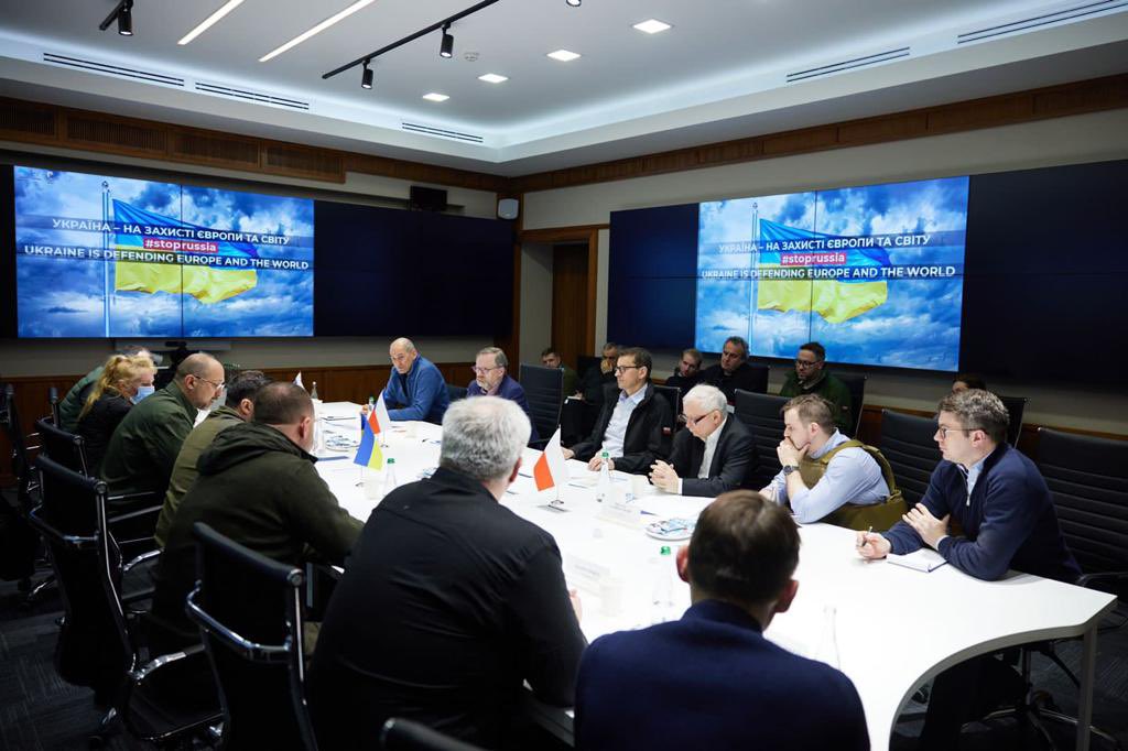 Frontnews - Similar news image