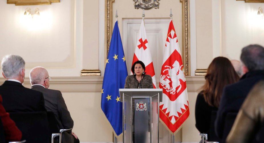 Frontnews - Similar news image