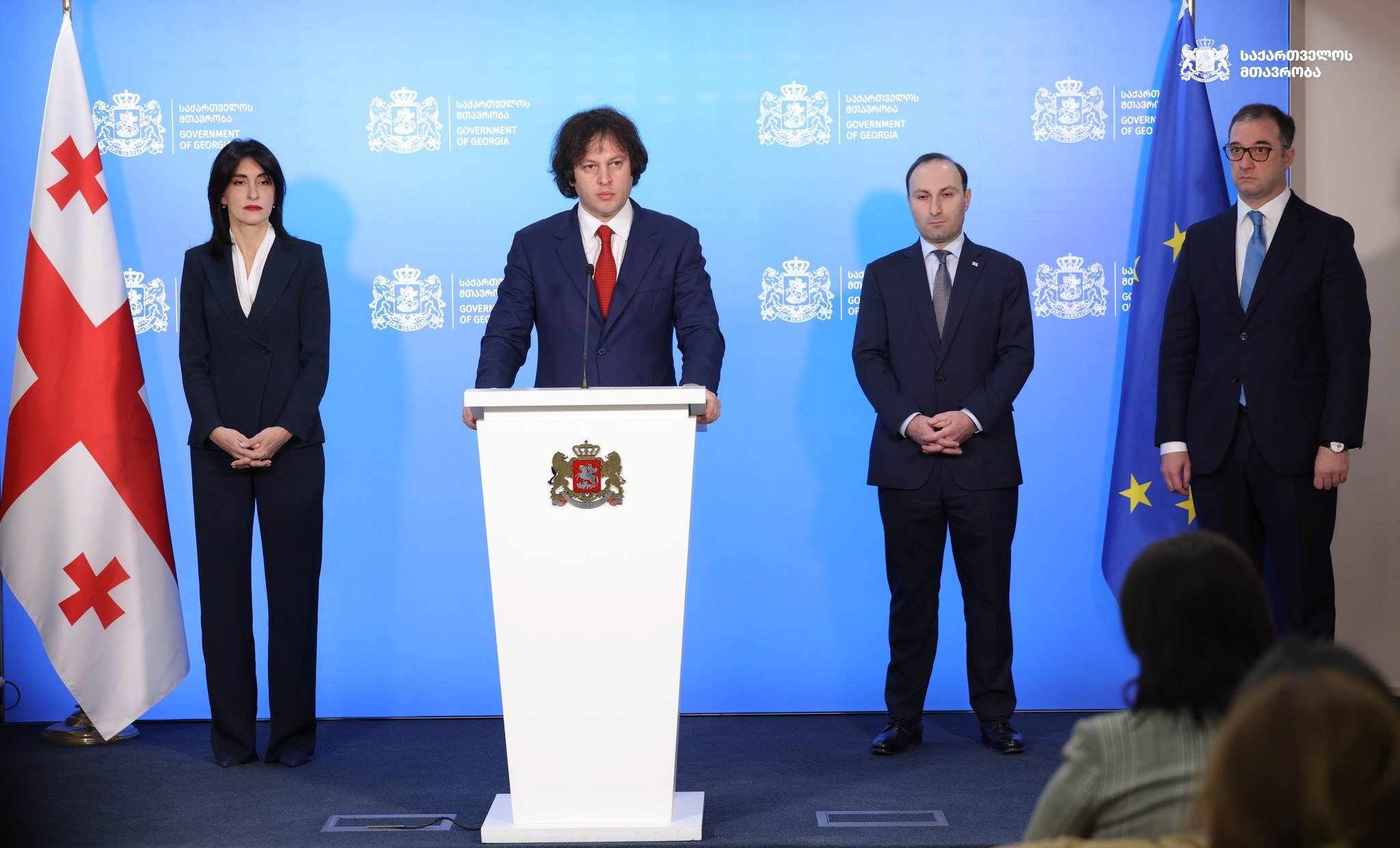 Frontnews - Similar news image