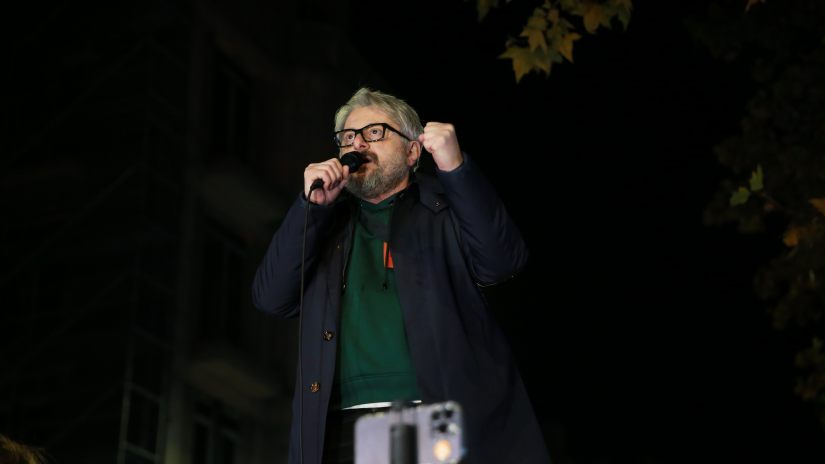 Frontnews - Similar news image