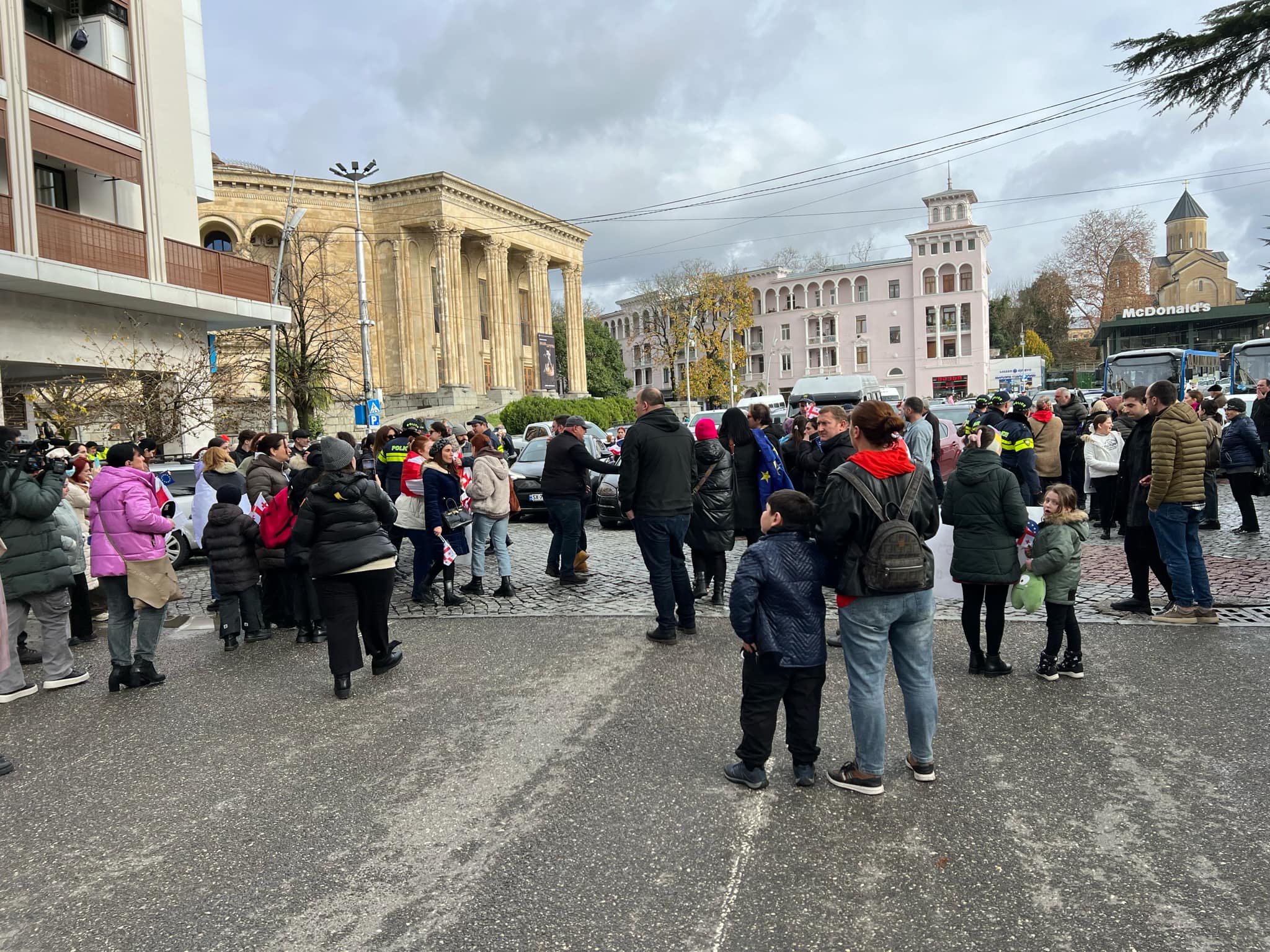 იმერეთში საპროტესტო აქციები იმართება