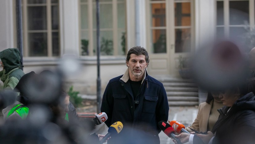 Frontnews - Similar news image