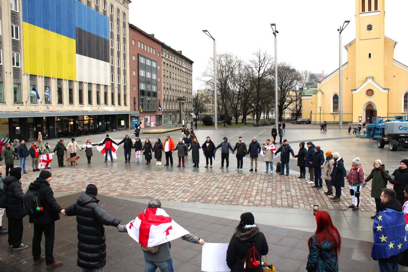 Georgians living in Estonia hold “Human Chain for Georgia” demonstration