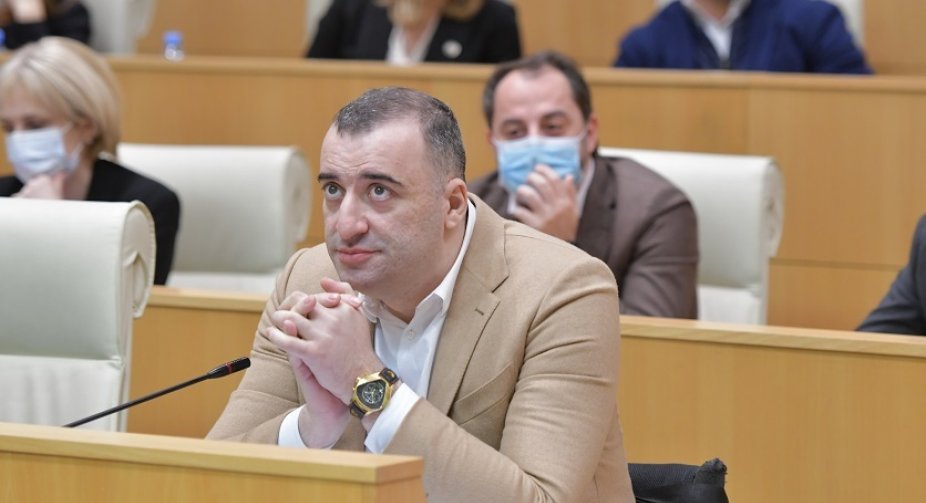 რატი იონათამიშვილი - დღეს ხომ რადიკალების აქციაა და ამ ჩავარდნილ აქციას რომ სული შეუბერონ, უქმე დღეს უნდათ სამსახურში გამოიყვანონ აგენტურა