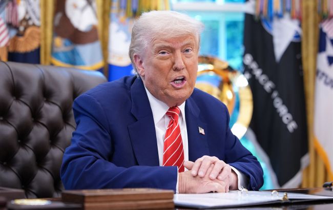 Trump says Zelenskyy shouldn't strike Moscow, toughens stance on Russia