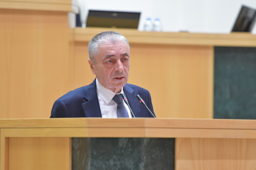 თენგიზ შარმანაშვილი - თუ მათთვის არალეგიტიმური პრეზიდენტისთვის მიმართვას თაკილობენ, ამავე პრეზიდენტის მიერ დანიშნულ არჩევნებში მონაწილეობას როგორ აპირებენ?