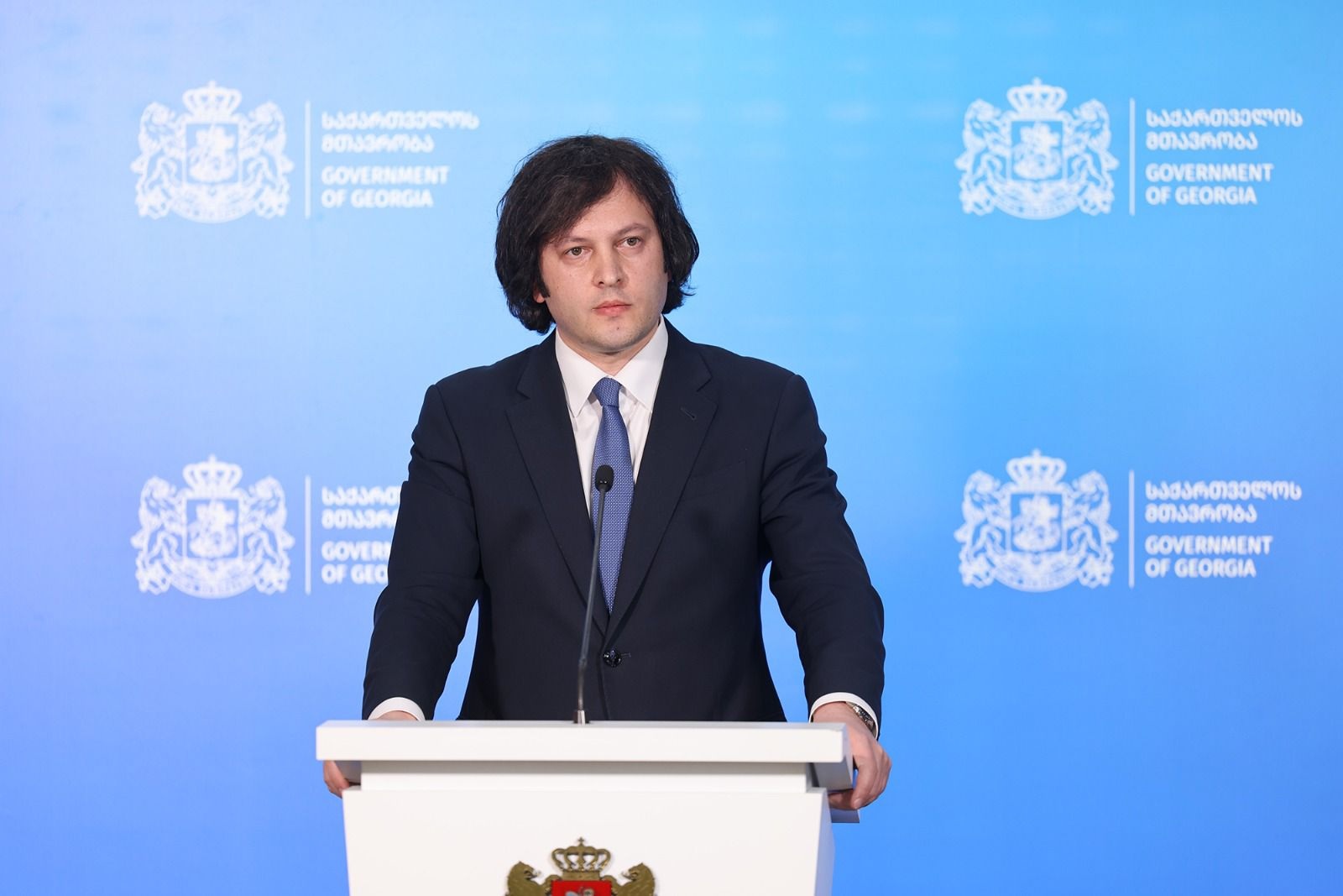 სპორტული ინფრასტრუქტურის განვითარების სამთავრობო პროგრამის ფარგლებში, 23 მუნიციპალიტეტში საფეხბურთო ცენტრები და ხელოვნურსაფარიანი სტადიონები აშენდება