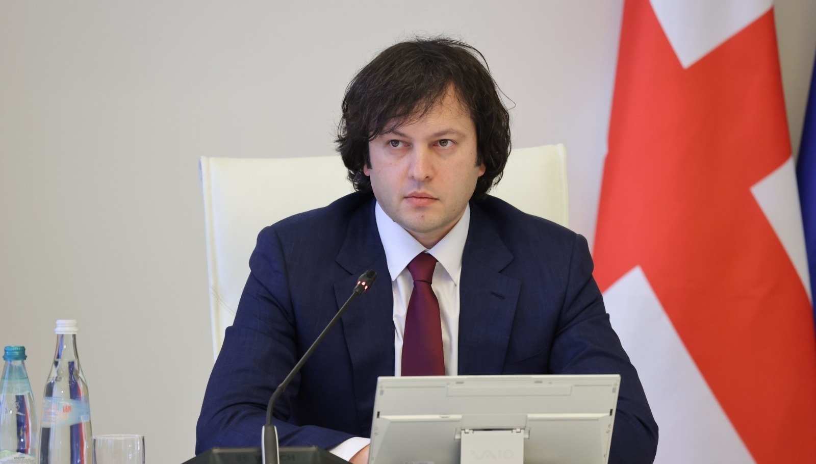Kobakhidze described Charkviani as an artist who won the “recognition and love of generations of listeners”