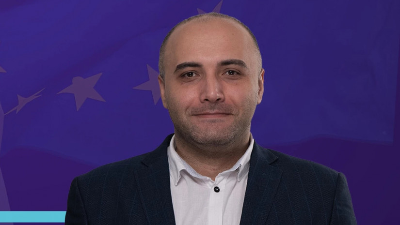 აკაკი გვიანიძე - ვემშვიდობები პარტიულ პოლიტიკასაც და პირადი განცხადების საფუძველზე ვტოვებ საპარლამენტო სიას