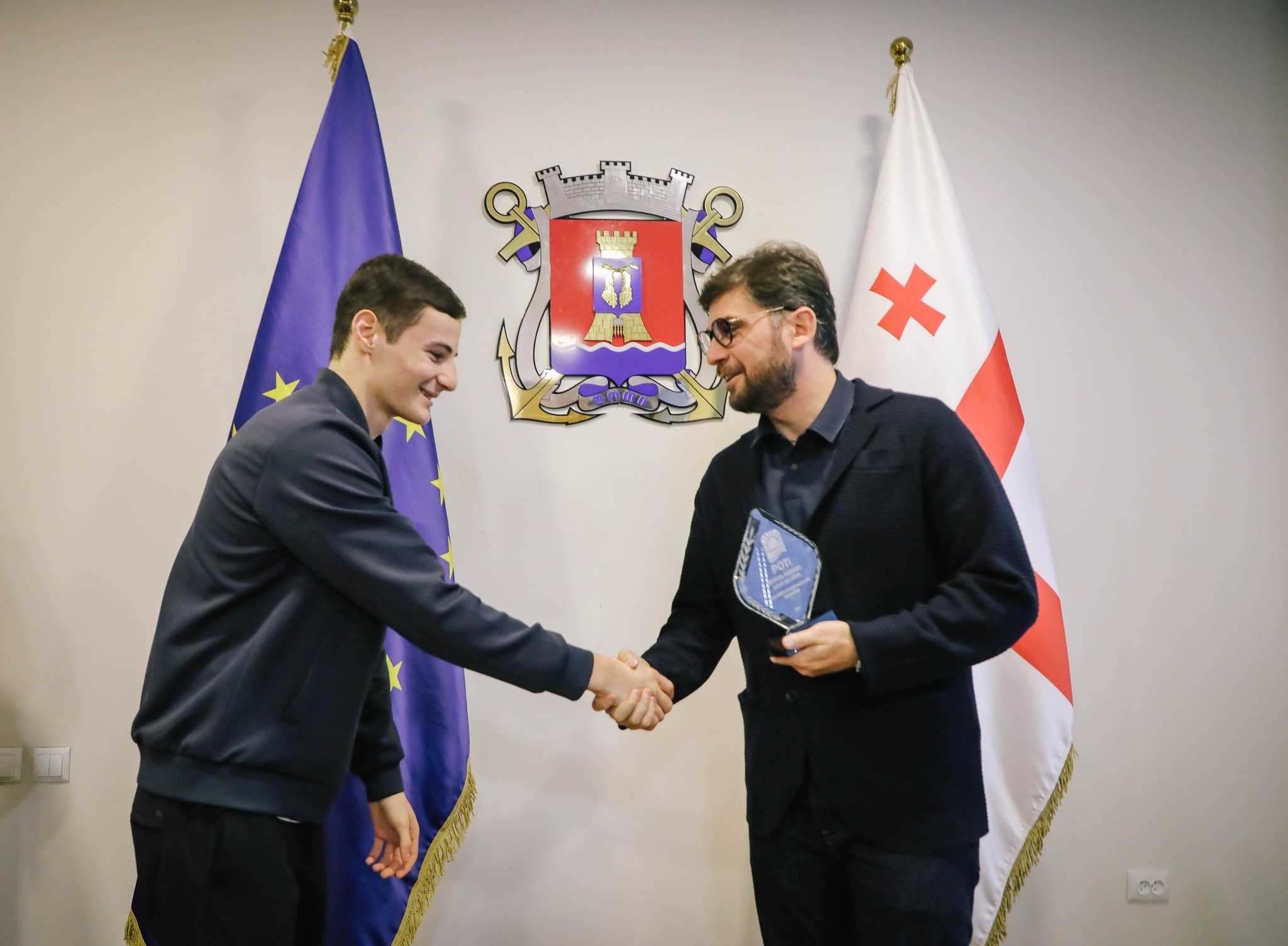 ბექა ვაჭარაძე - საამაყოა, რომ 35 წლის შემდეგ, ჩვენს ქალაქს კრივში ახალი ევროპის ჩემპიონი ჰყავს