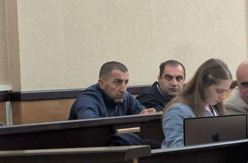 გელა უძილაური - რომ ამოვიღე იარაღი და გავისროლე, არ მოხვედრია, წაიქცა და მე ვუთხარი არ ამოიღო იარაღი, გესვრითქო და სანამ ამოიღებდა ვესროლე