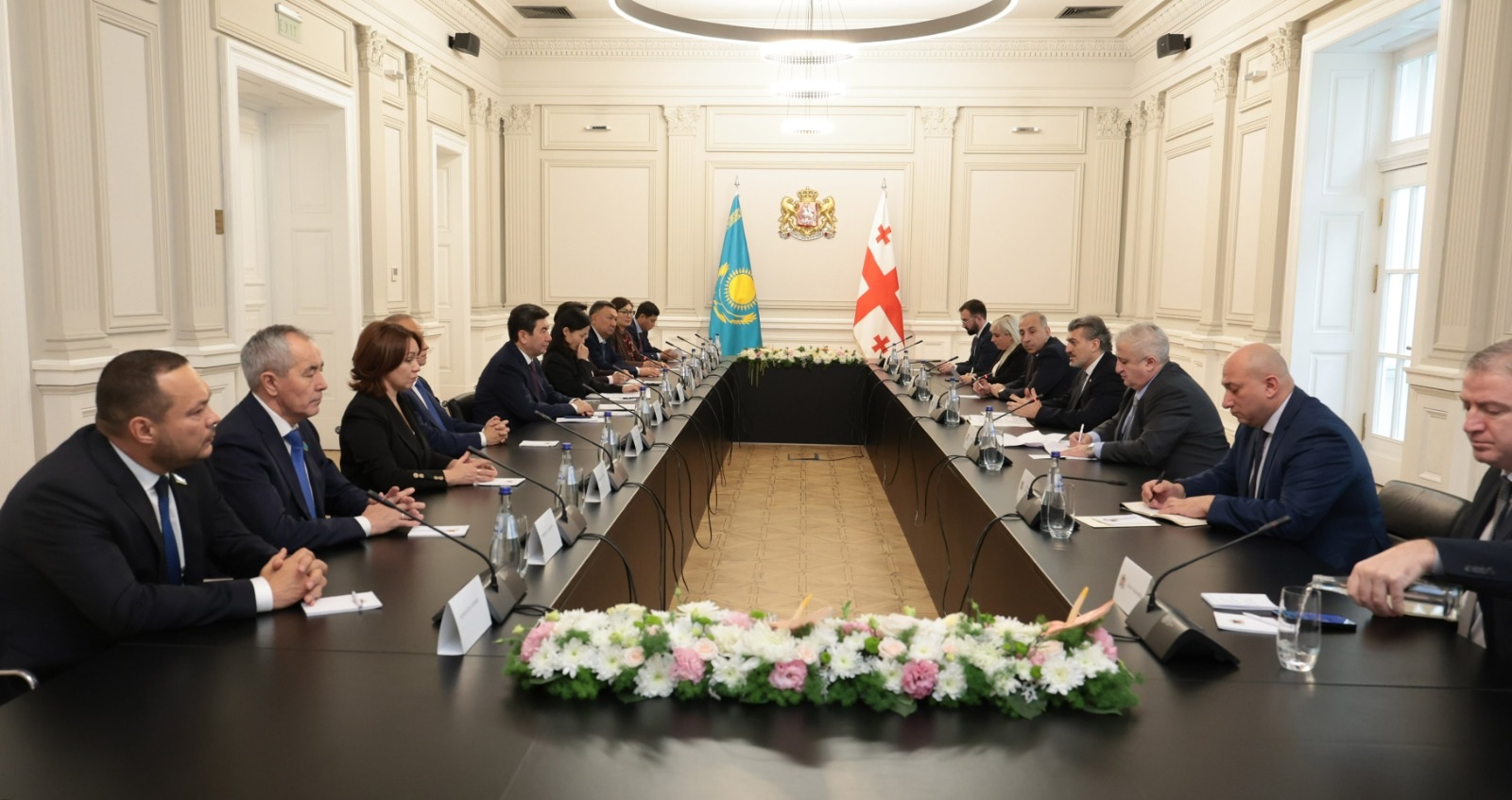 President Kavlelashvili meets Kazakh parliament chair to discuss deeper cooperation