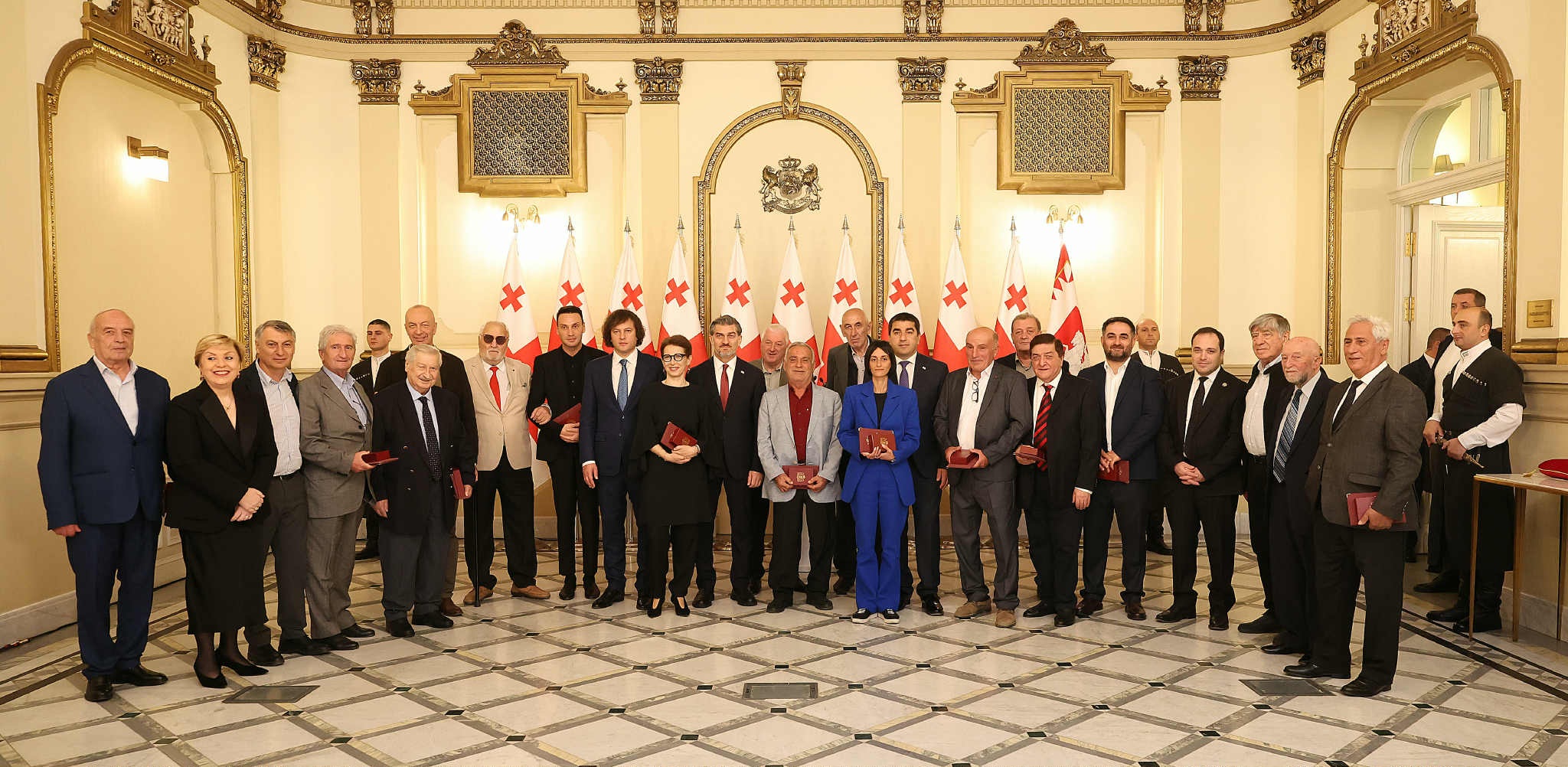 მიხეილ ყაველაშვილმა კულტურის სფეროს წარმომადგენლები ბრწყინვალებისა და ღირსების ორდენებით დააჯილდოვა