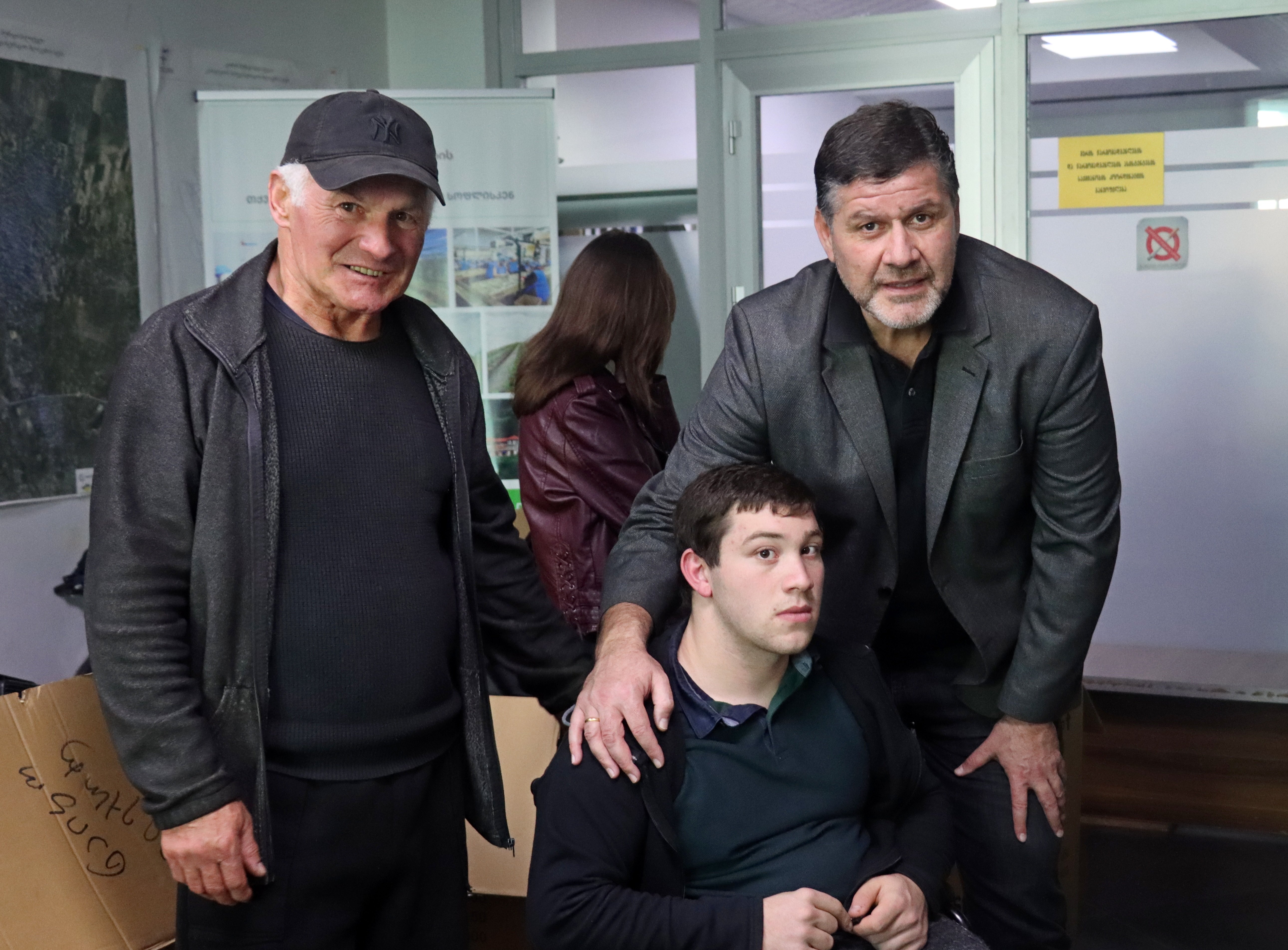 გორის მუნიციპალიტეტში მცხოვრებ 50-მდე შშმ პირს ეტლი უსასყიდლოდ გადაეცა