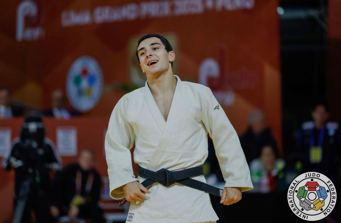 "ეს მხოლოდ დასაწყისია, ყველაფერი წინ არის" - 19 წლის მსოფლიო ჩემპიონი, რომელიც მთავარი მიზნისთვის მზადებას აგრძელებს