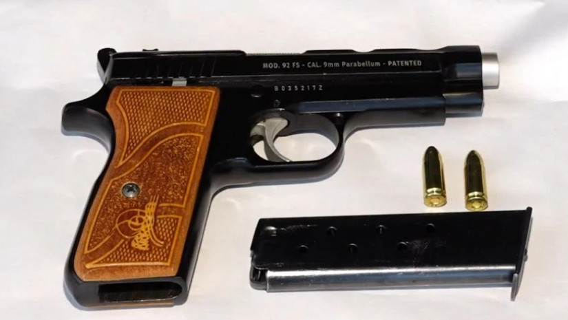 საპატრულო პოლიციამ უკანონო ცეცხლსასროლი იარაღები და საბრძოლო მასალა ამოიღო, დაკავებულია ერთი პირი