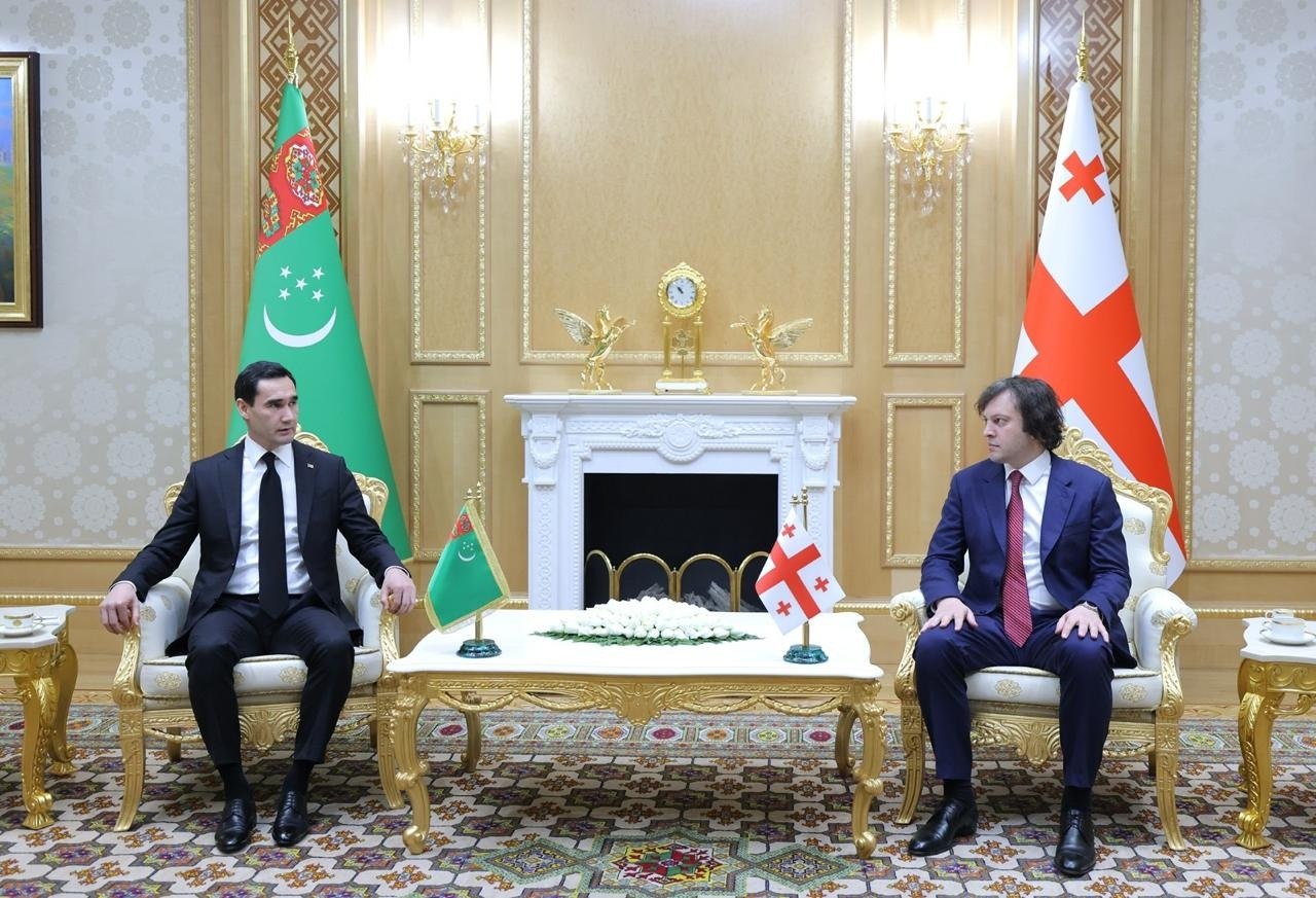 Frontnews - Similar news image