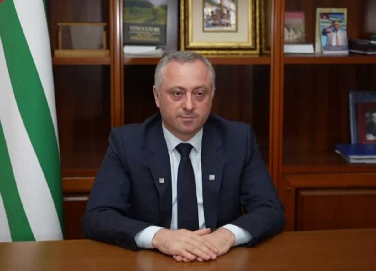 De facto president of occupied Abkhazia appoints new “prime minister”